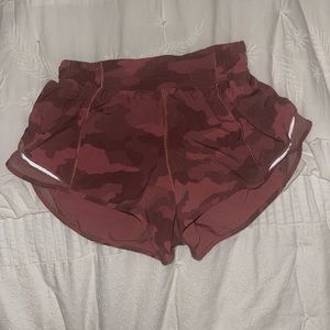 Lululemon Hotty Hot shorts